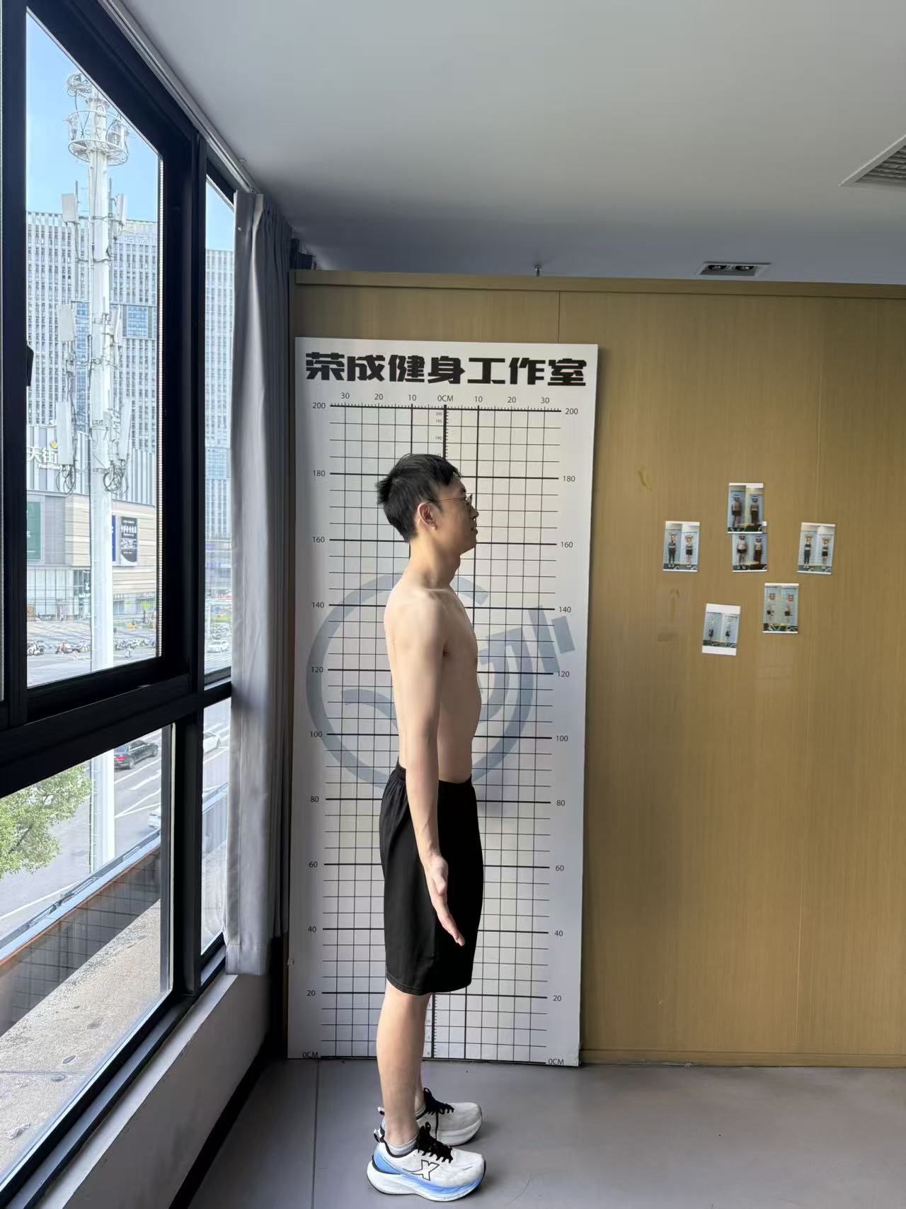 左侧体态复测